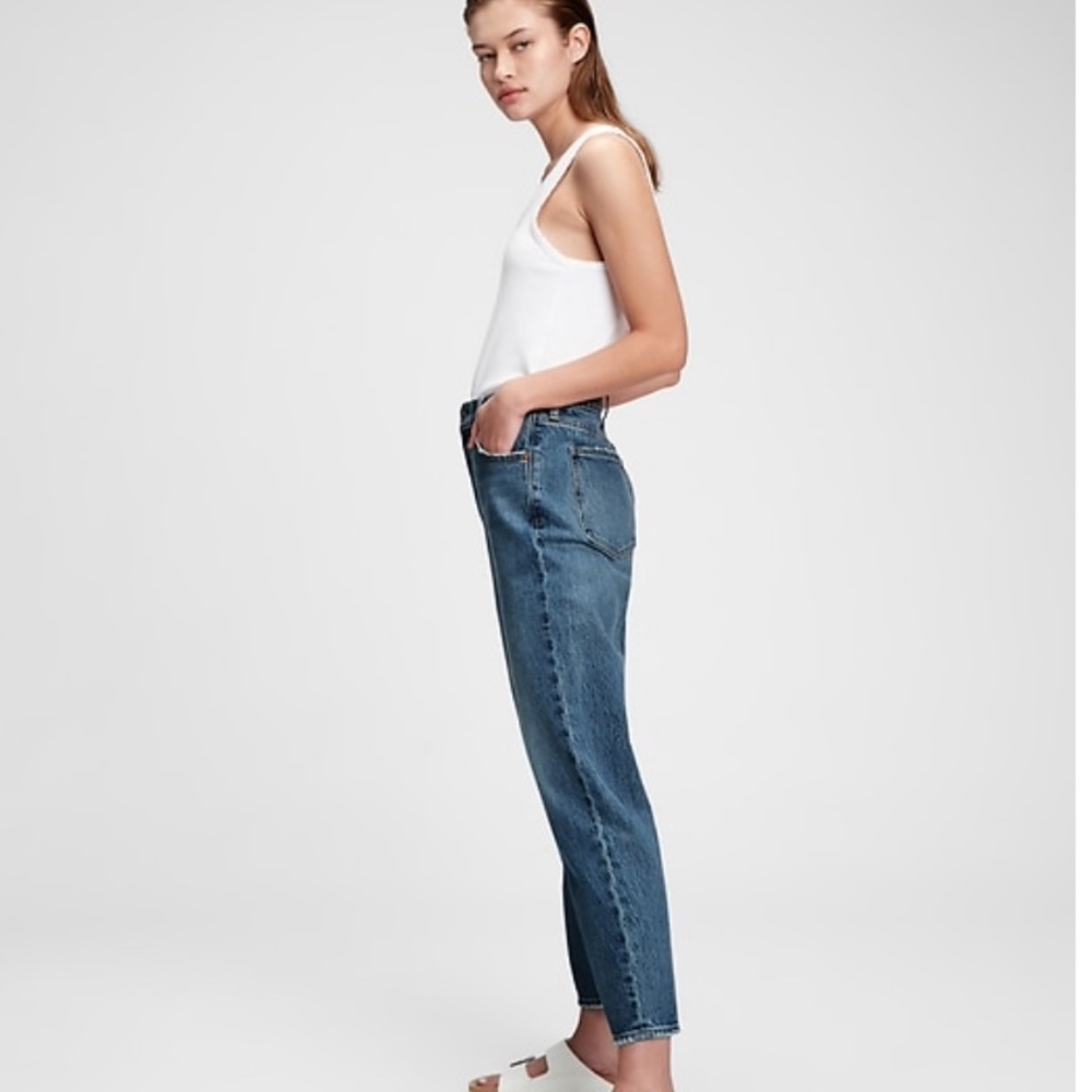 Gap Sky High Rise Mom Jeans with Washwell in Medium Indigo